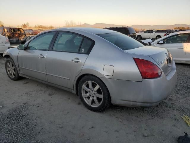 2004 Nissan Maxima SE