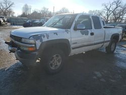 Salvage trucks for sale at Wichita, KS auction: 2002 Chevrolet Silverado K1500