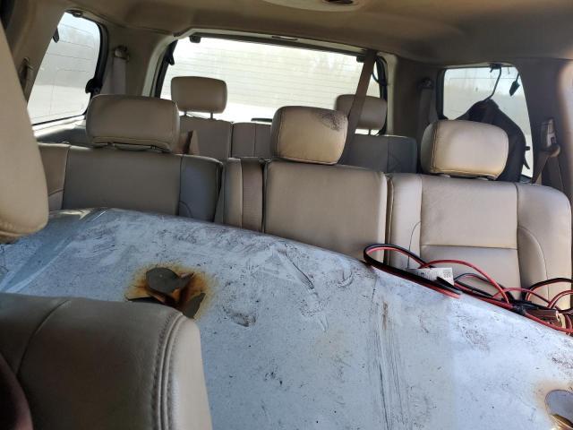 2011 Nissan Armada sv