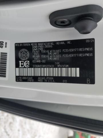 2024 Toyota Sienna LE/XLE