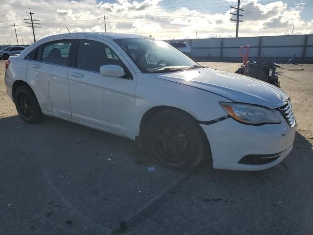 2013 Chrysler 200 LX