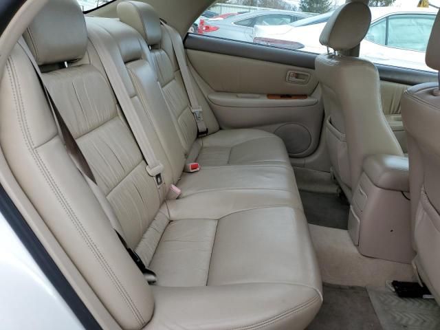 2000 Lexus ES 300