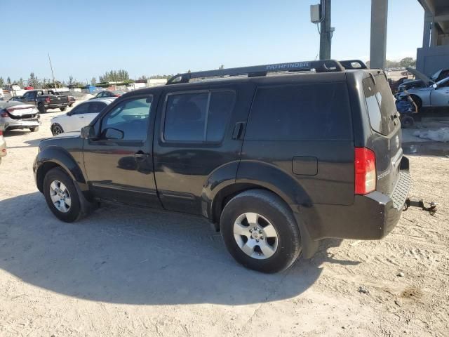 2006 Nissan Pathfinder LE