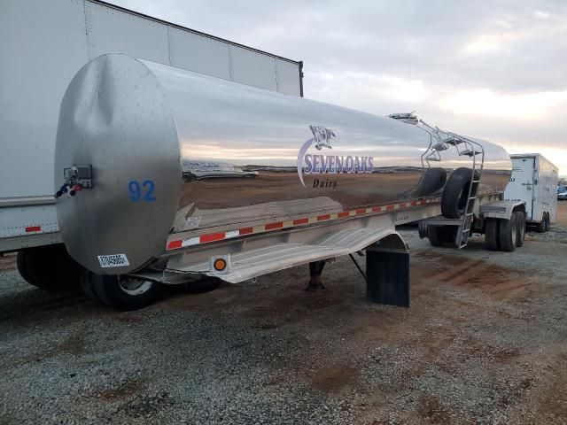 1995 Walker Tanker