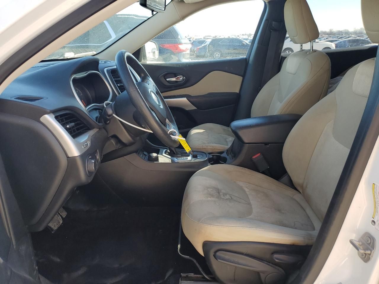 2017 Jeep Cherokee Sport