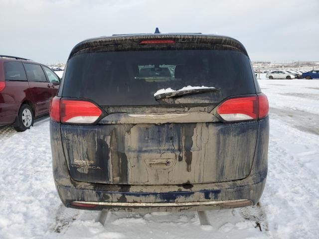 2017 Chrysler Pacifica Touring L Plus