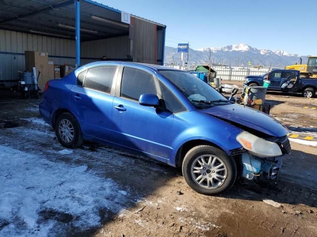 2013 Suzuki SX4 LE