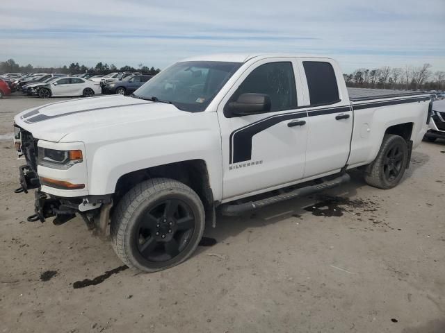 2017 Chevrolet Silverado K1500 Custom