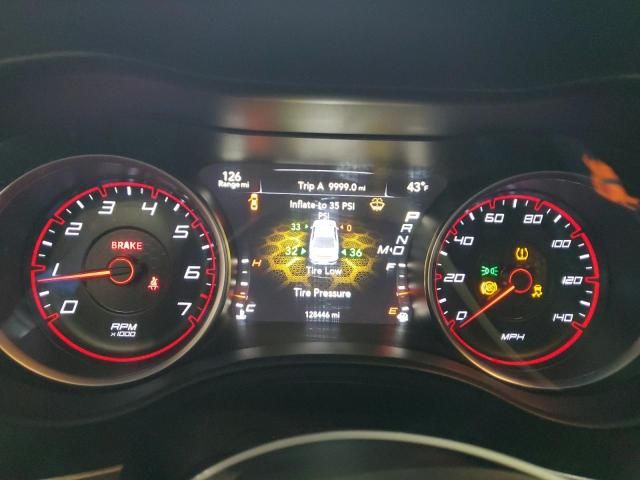 2015 Dodge Charger SE