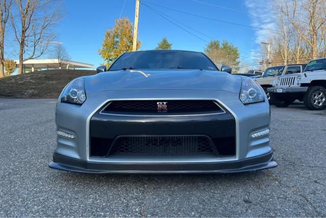 2013 Nissan GT-R Premium