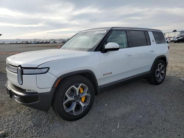 2024 Rivian R1S Adventure