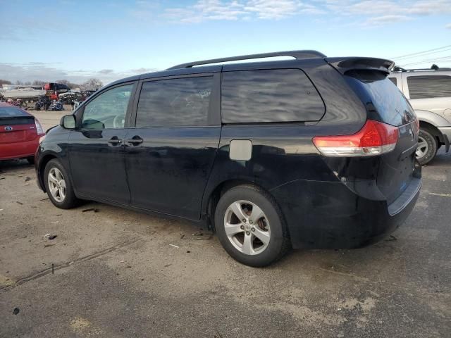 2012 Toyota Sienna LE