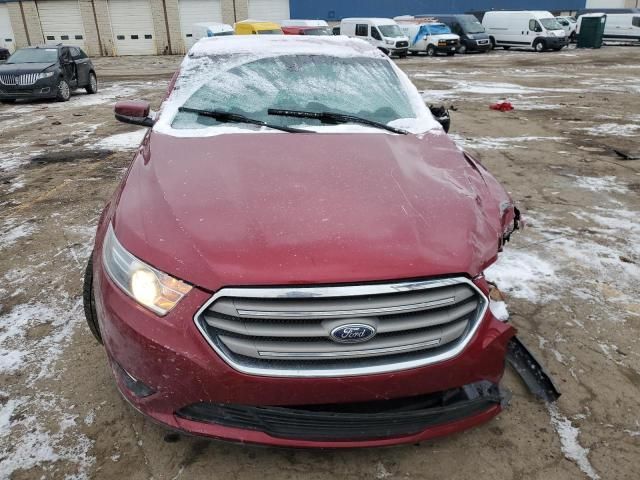 2016 Ford Taurus SEL