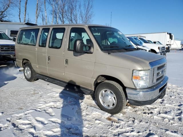 2011 Ford Econoline E350 Super Duty Wagon