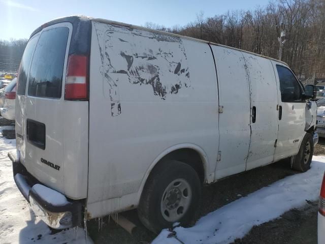 2003 Chevrolet Express G2500