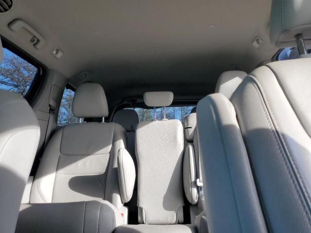 2019 Toyota Sienna XLE