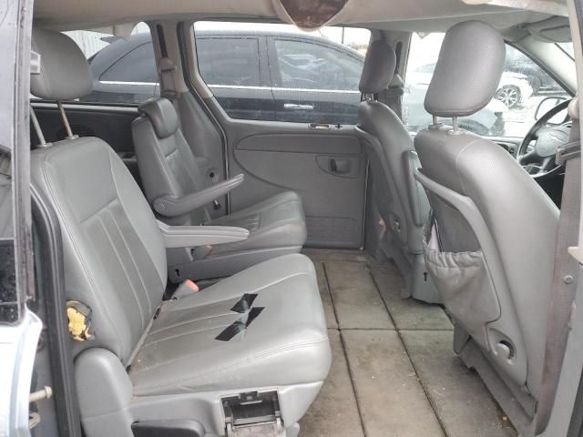 2006 Chrysler Town & Country Touring