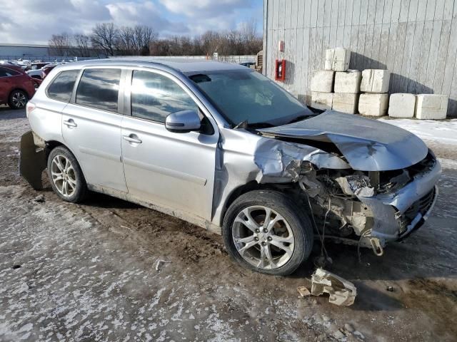 2014 Mitsubishi Outlander SE