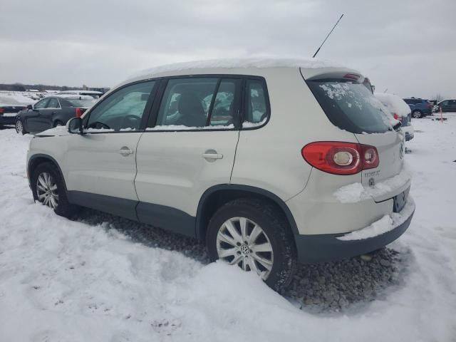 2010 Volkswagen Tiguan SE