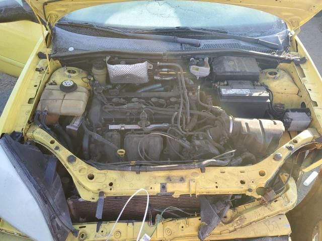 2005 Ford Focus ZX5