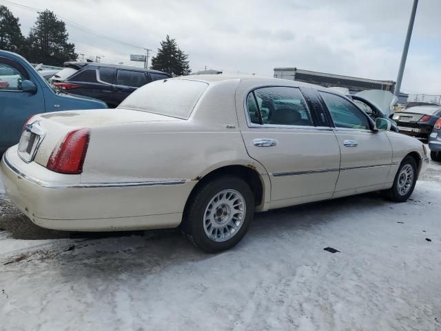 2000 Lincoln Town Car Cartier