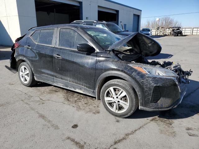 2022 Nissan Kicks s