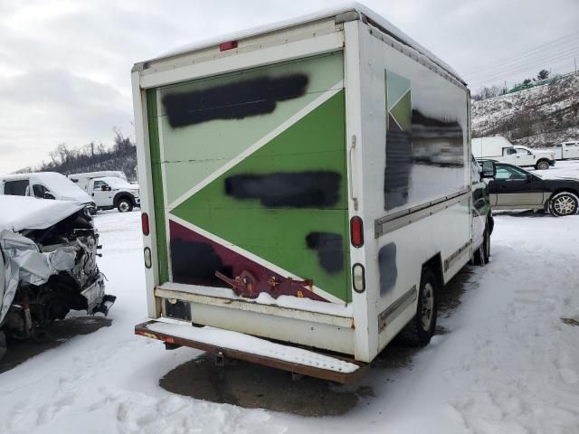 2009 GMC Savana Cutaway G3500