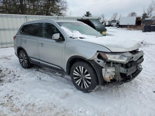 2020 Mitsubishi Outlander SE