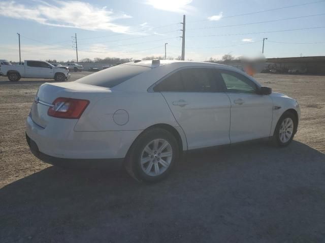 2011 Ford Taurus SE