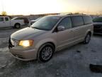 2013 Chrysler Town & Country Touring L