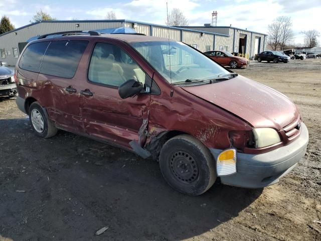 2002 Toyota Sienna CE