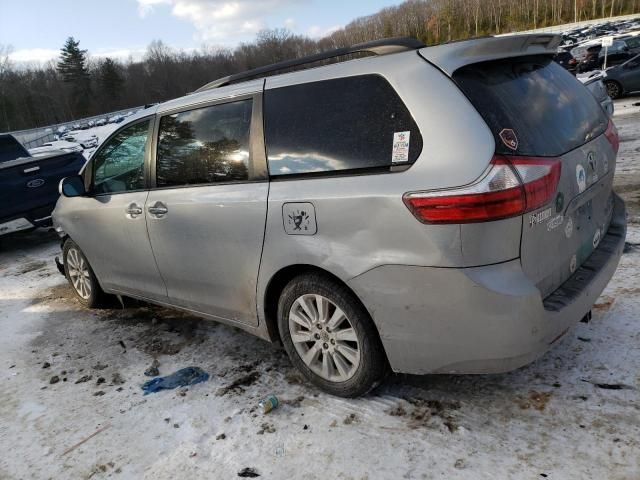 2016 Toyota Sienna XLE