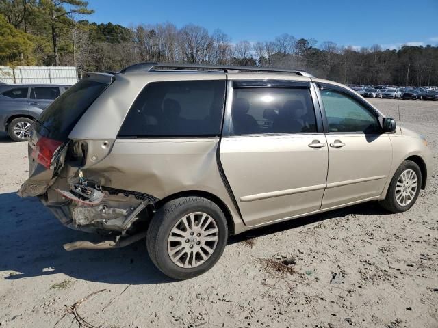 2008 Toyota Sienna XLE