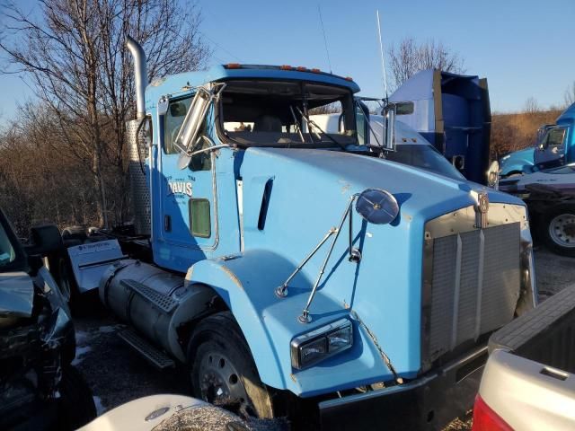 2007 Kenworth Construction T800