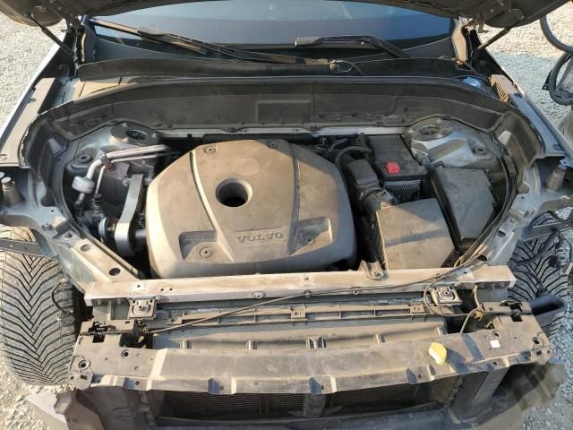 2016 Volvo XC90 T6