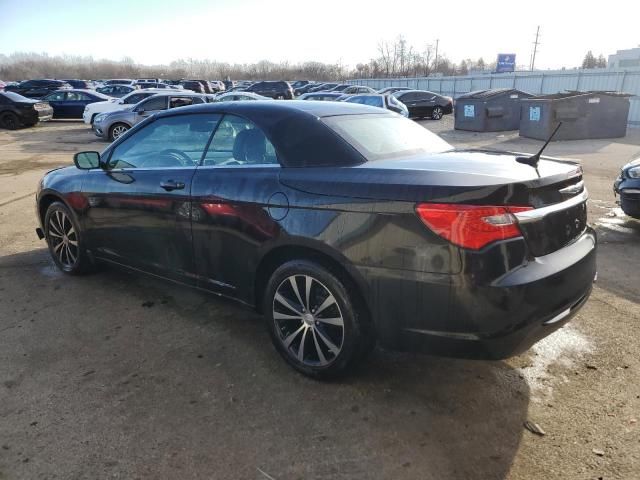 2013 Chrysler 200 S