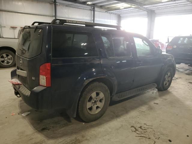 2006 Nissan Pathfinder LE