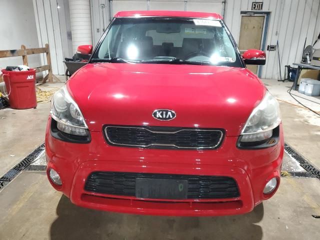 2013 KIA Soul +