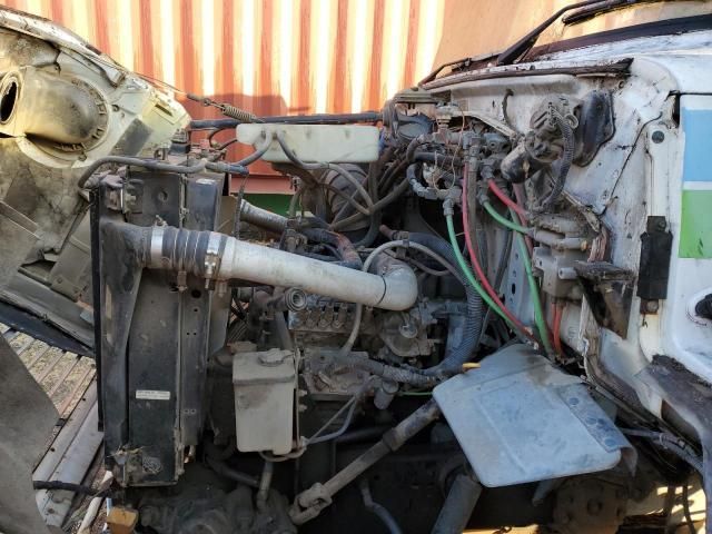 1995 Ford N-SERIES LN7000