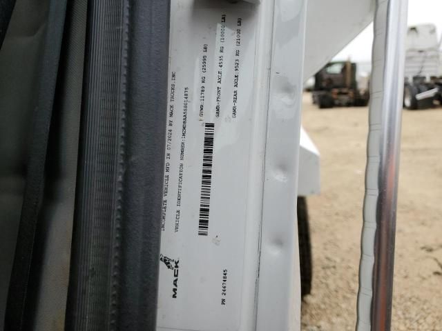 2025 Mack MD