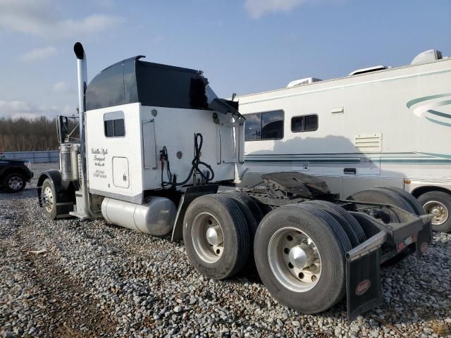 2001 Peterbilt 379