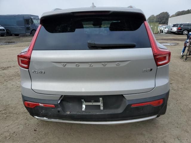 2023 Volvo XC40 Ultimate