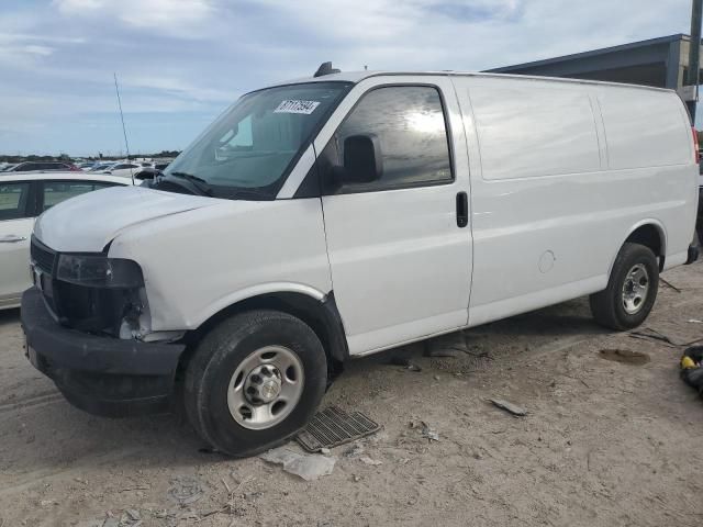 2022 Chevrolet Express G2500