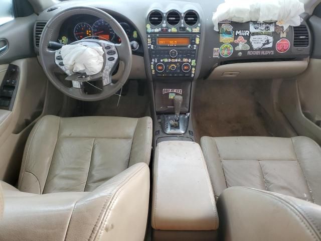 2010 Nissan Altima Base