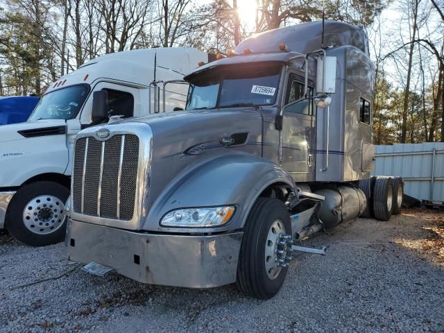 2007 Peterbilt 386