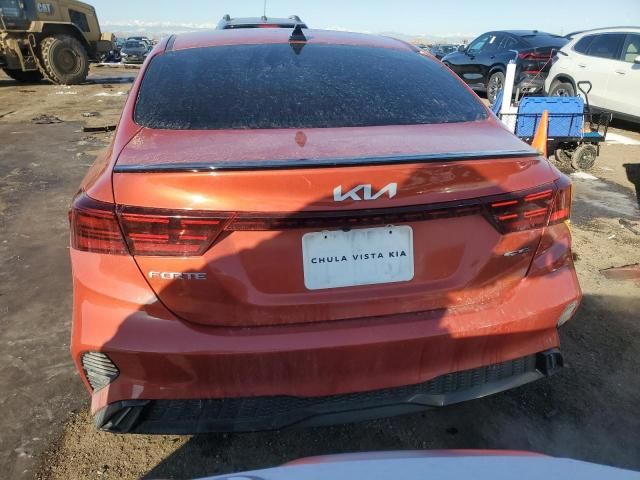 2022 KIA Forte GT Line