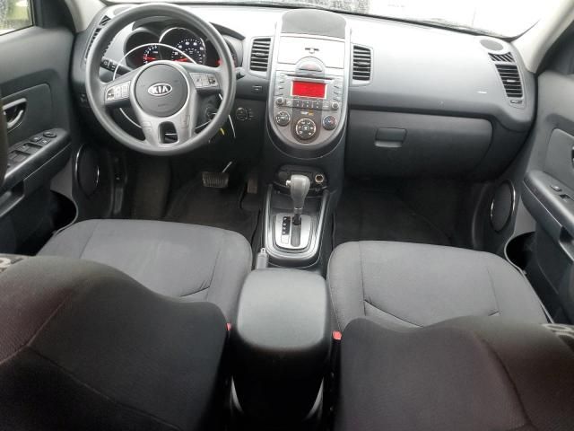 2010 KIA Soul +