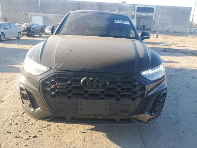 2024 Audi SQ5 Prestige