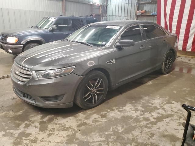 2016 Ford Taurus SE