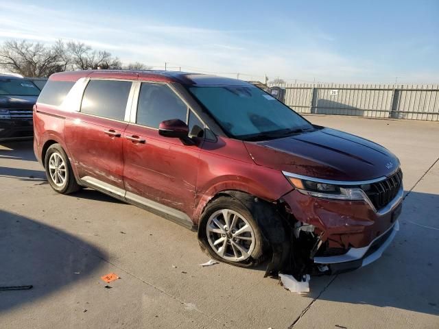 2023 KIA Carnival LX